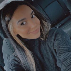 Meet your Posher, Annissa